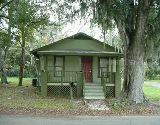 228 S Parsons Ave., DeLand, FL 32720