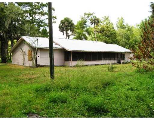 445 Paradise Dr., DeLand, FL 32720