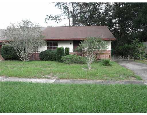 919 New Bedford Dr., DeLand, FL 32724