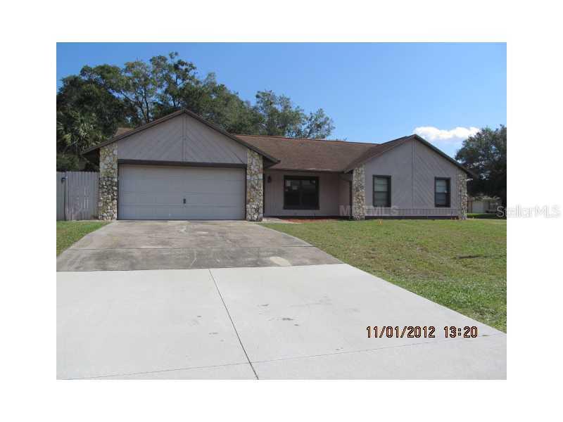 559 Stallings Ave., Deltona, FL 32738