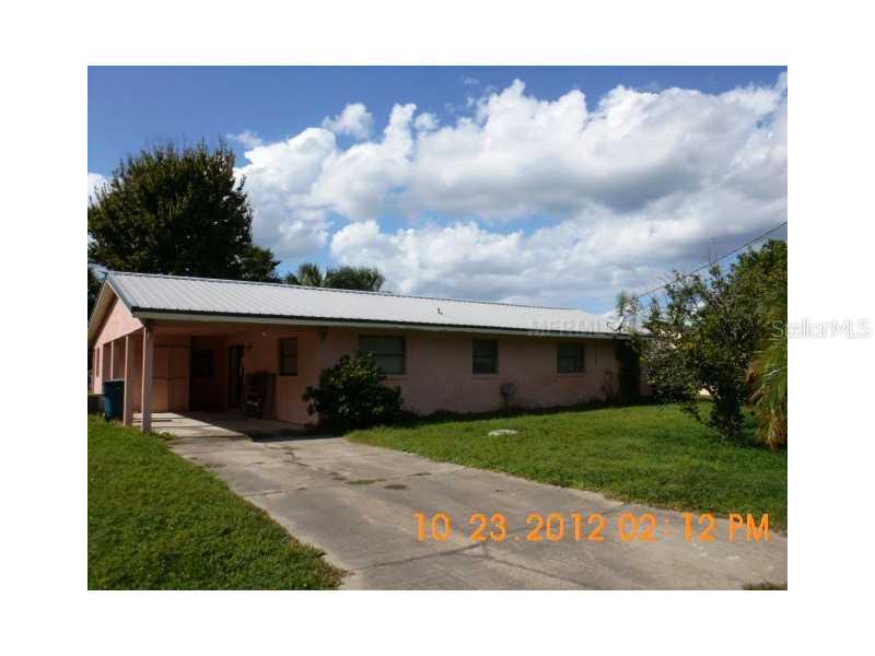 1895 Riveredge Dr., Astor, FL 32102