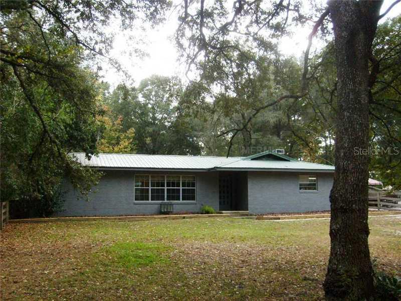 1826 Twin Oaks Dr., DeLand, FL 32720