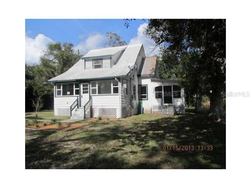 119 Anita St., Deland, FL 32724