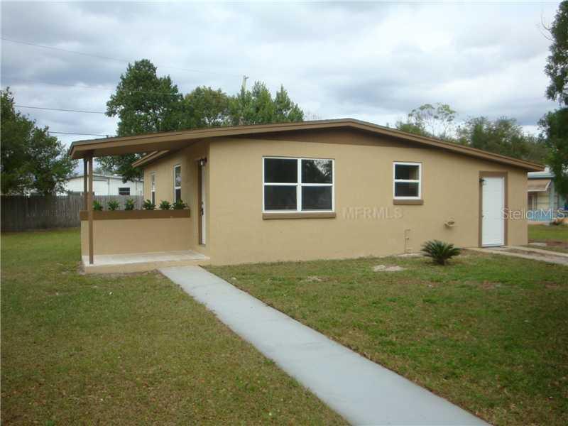 832 Rockhill St., Deltona, FL 32725