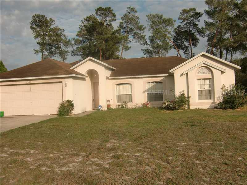 2397 Ainsworth Ave., Deltona, FL 32738