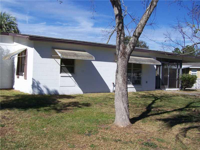 1610 W Waycross Cir., Deltona, FL 32725