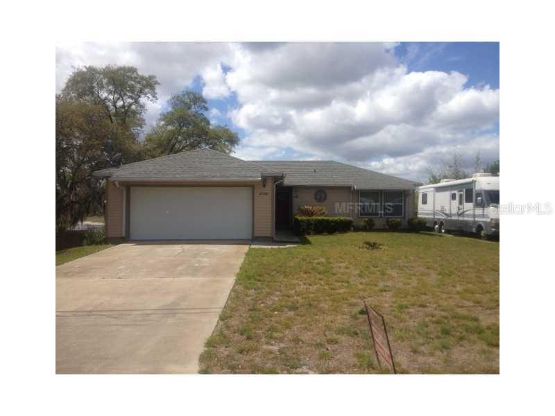 2700 Hoover Dr., Deltona, FL 32738