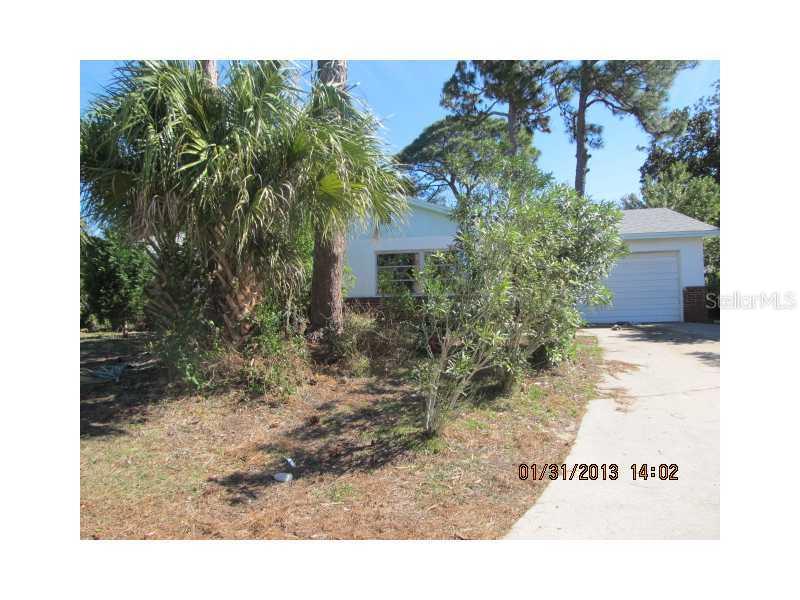 24 Silver Cir., Edgewater, FL 32141