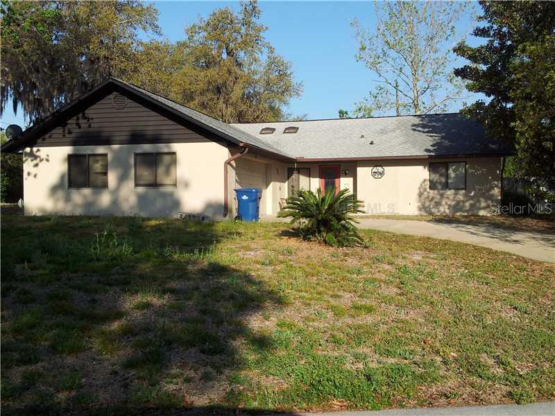 80 Hartwood St., Deltona, FL 32725