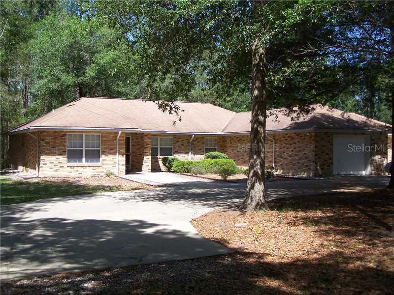 1325 Conifer Ct., DeLand, FL 32720