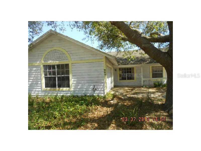 683 Stallings Ave., Deltona, FL 32738