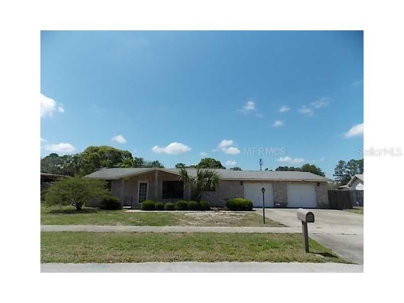 2042 Jefferson Ave., Deltona, FL 32738