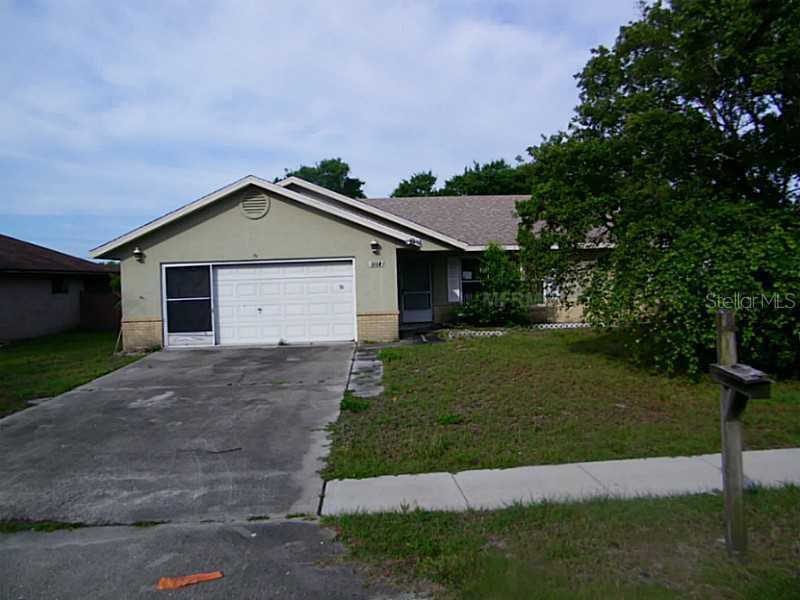 1112 E Lombardy Dr., Deltona, FL 32725