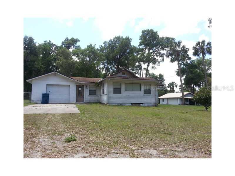 1940 Trinidad St., DeLand, FL 32720