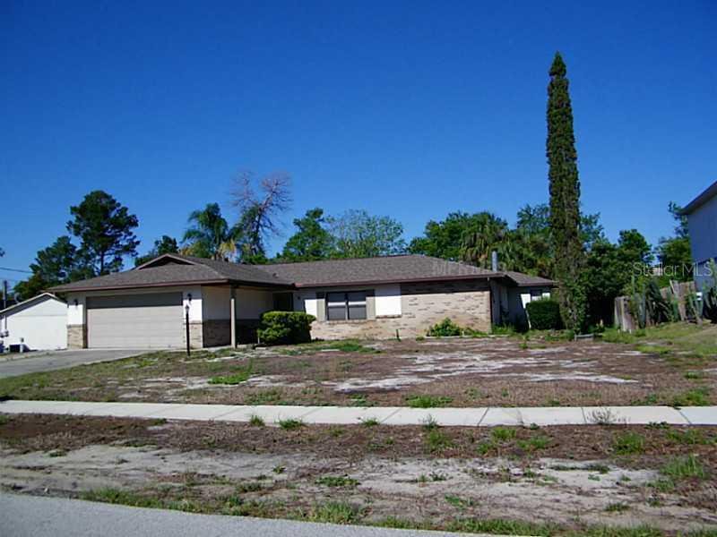 1062 Abagail Dr., Deltona, FL 32725