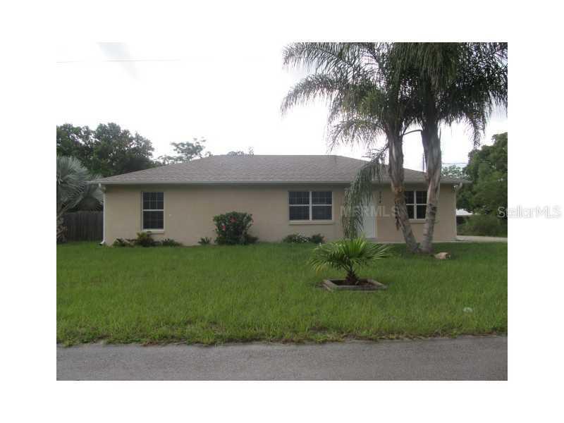 224 Sargent Ave., Oak Hill, FL 32759