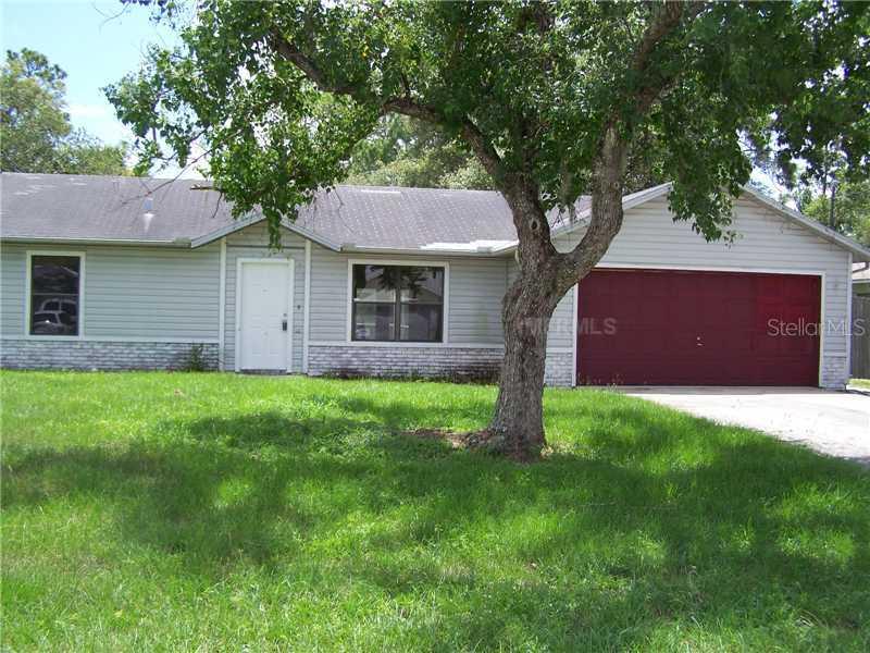 813 Alcan Ave., Deltona, FL 32738