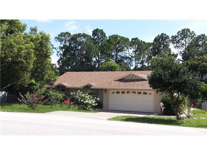 858 Whitewood Dr., Deltona, FL 32725