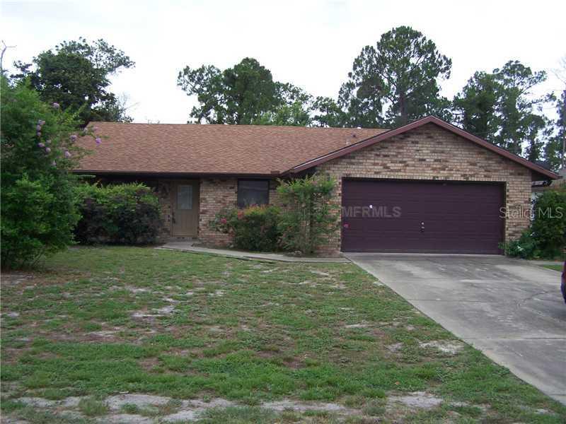 2105 Wallingford St., Deltona, FL 32738