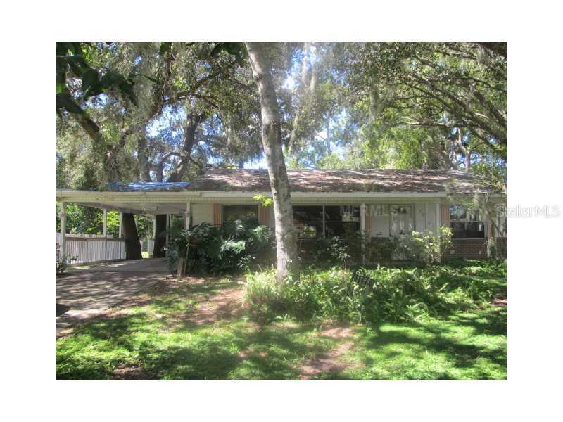 1728 Travelers Palm Dr., Edgewater, FL 32132