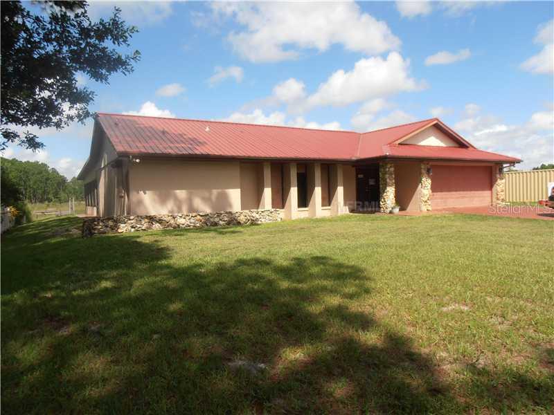 318 Mitnik Dr., Deltona, FL 32738