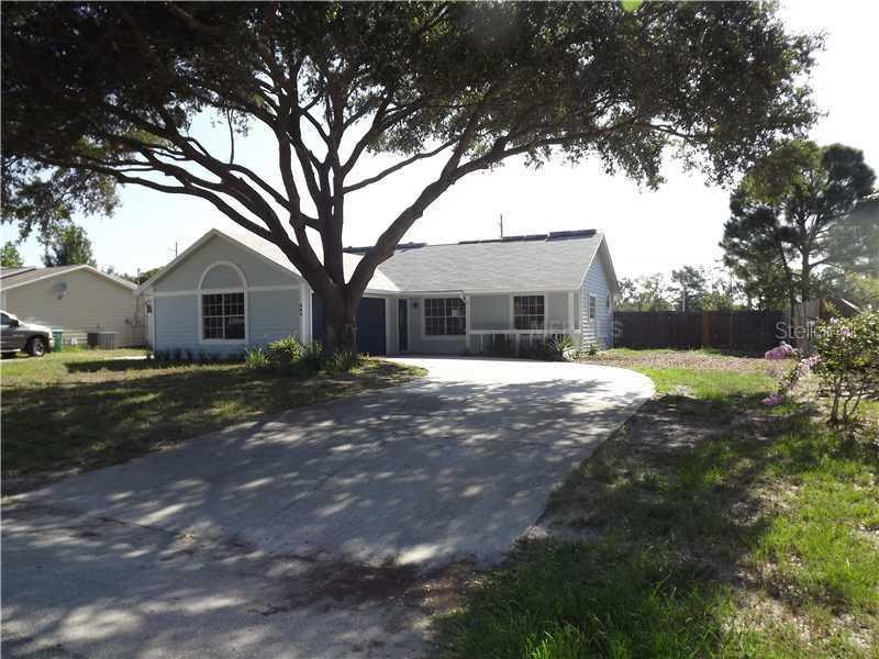 683 Stallings Ave., Deltona, FL 32738