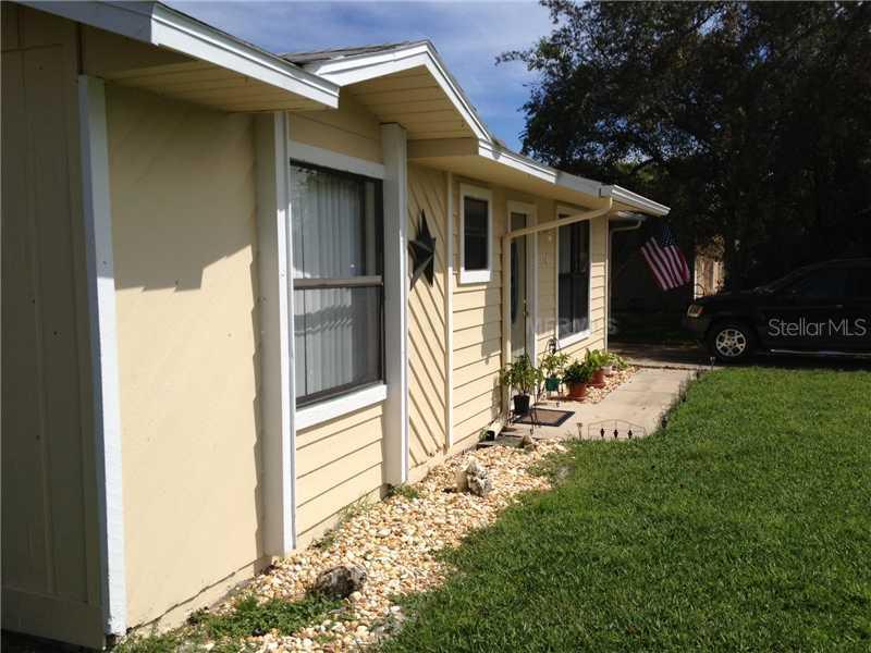 2326 Kerridale St., Deltona, FL 32738