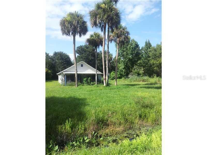 476 W Halifax Ave., Oak Hill, FL 32759