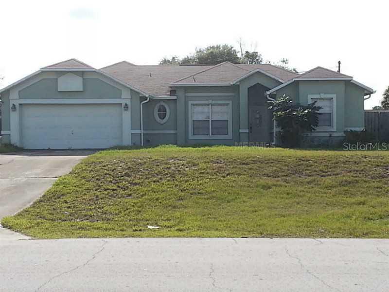 2149 Clearwater Dr., Deltona, FL 32738