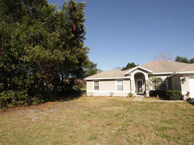 2071 W Prairie Cir., Deltona, FL 32725