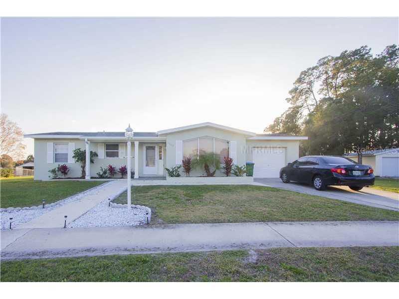 1068 Elgrove Dr., Deltona, FL 32725