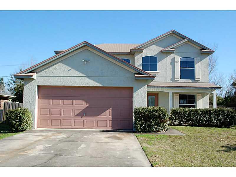 919 Clayton Dr., Deltona, FL 32725