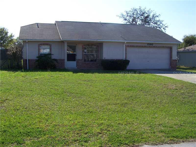 1580 Maxwell Ln., Deltona, FL 32738