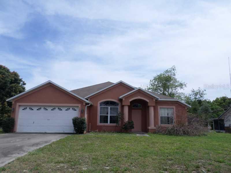 949 Dandridge Dr., Deltona, FL 32725