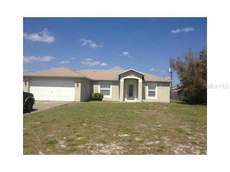 2960 Flynn St., Deltona, FL 32738