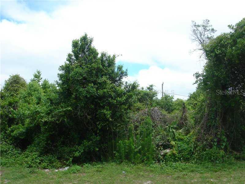 2200 Dumas Dr., Deltona, FL 32738