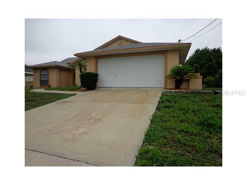 1979 Lindhurst Ave., Deltona, FL 32725