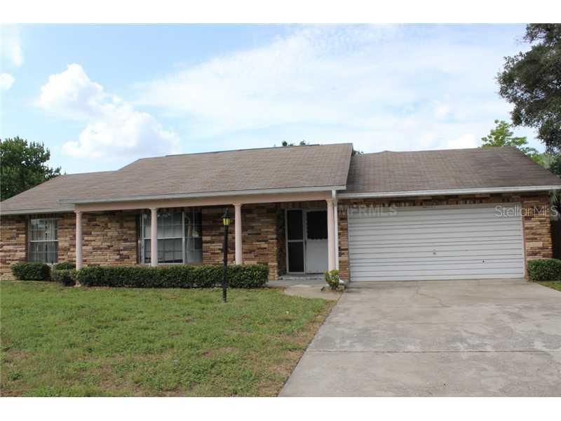 1044 Pinder St., Deltona, FL 32725