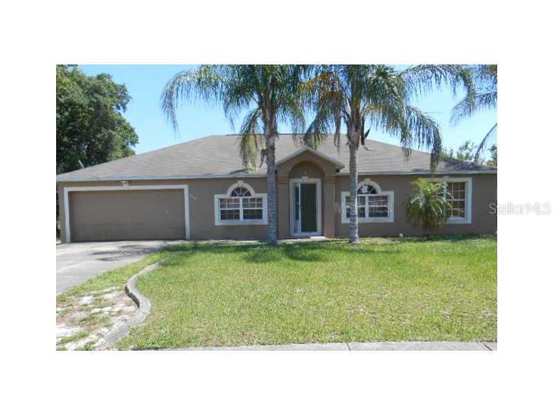 1975 Stacey Cir., Deltona, FL 32738