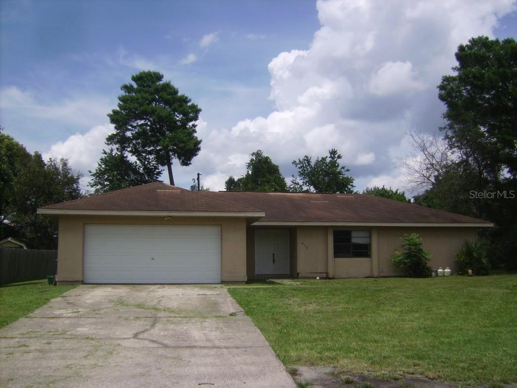 972 Trumbull St., Deltona, FL 32725