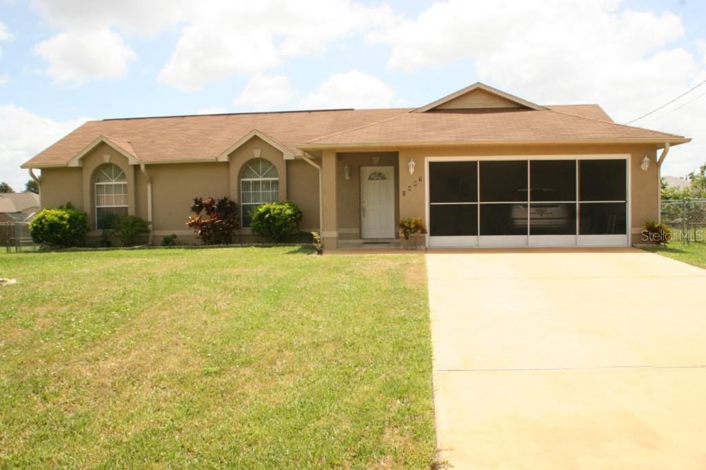 1487 Malaluka St., Deltona, FL 32725