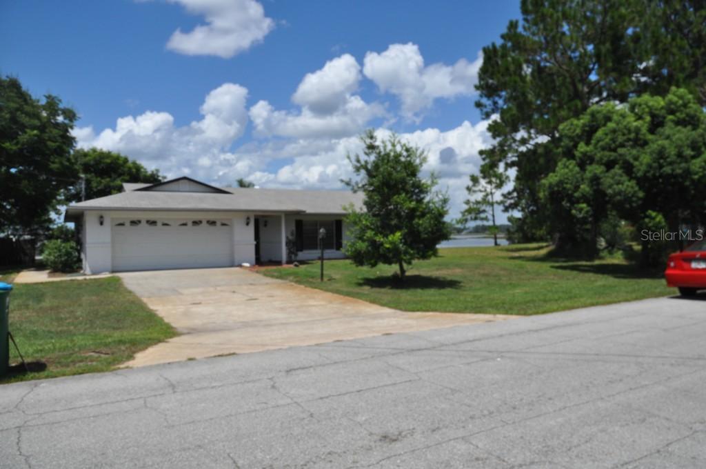 2105 Little Farms Ct., Deltona, FL 32738