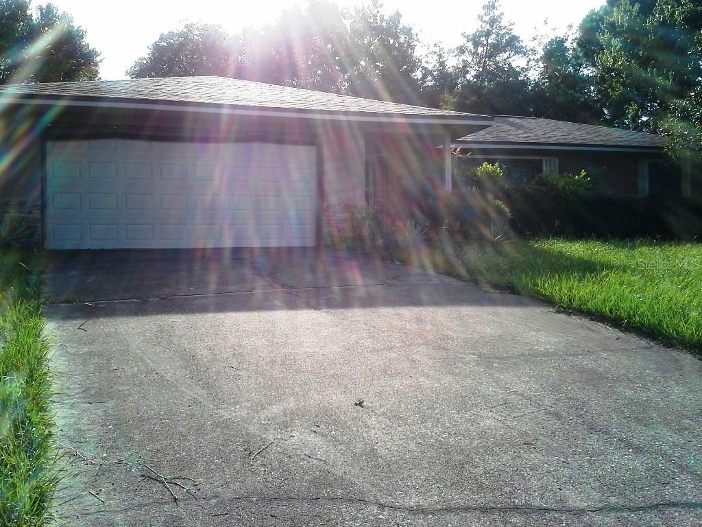 1895 Merrick Ct., Deltona, FL 32725