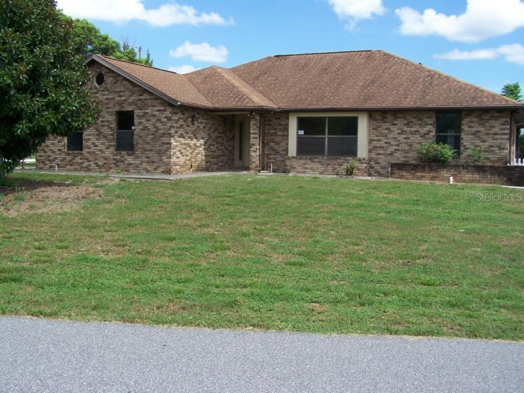 2401 Greenbrier St., Deltona, FL 32738