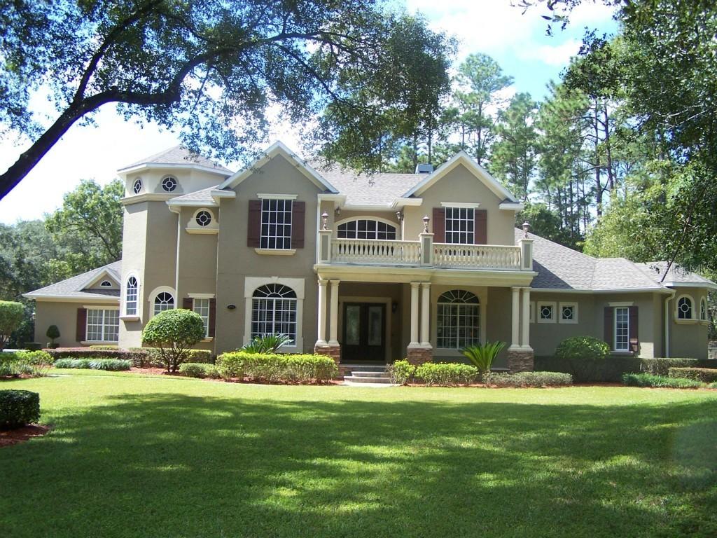 821 Braemar Ln., Deland, FL 32724