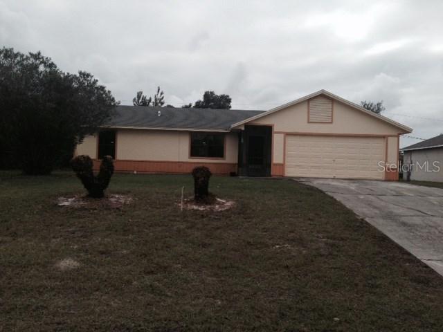 148 Larchmont Dr., Deltona, FL 32738