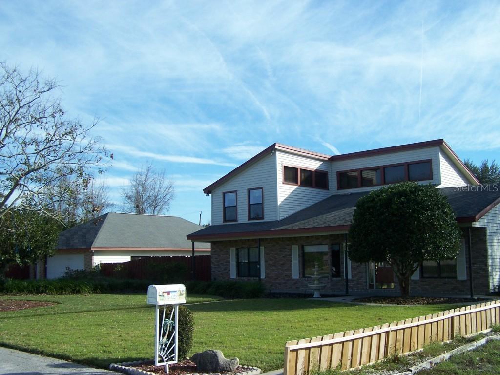 2049 Wayne St., Deltona, FL 32738