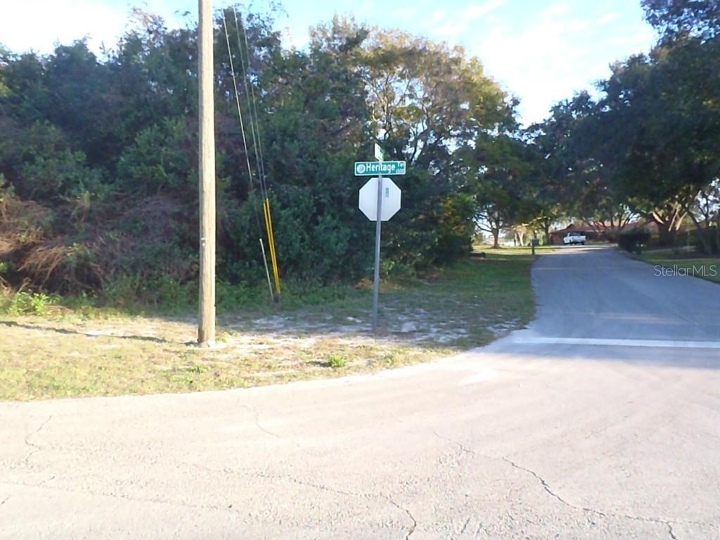 1327 Heritage Ter., Deltona, FL 32725