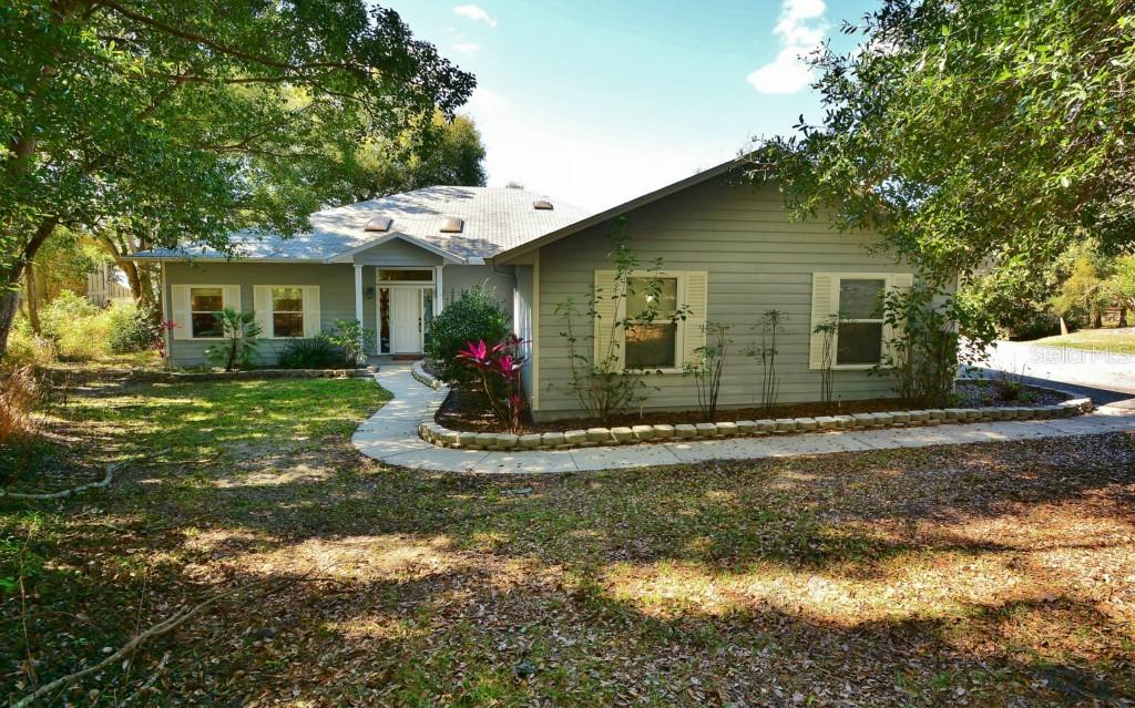 36709 E Eldorado Lake Dr., Eustis, FL 32736