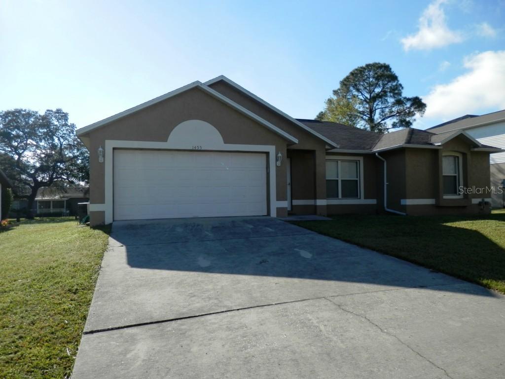 1455 Agatha Dr., Deltona, FL 32725
